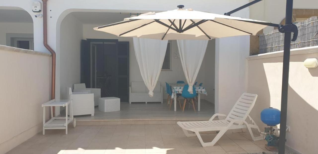 Casa In Spiaggia, Wi-Fi, Fino A Sette Ospiti Torre Lapillo Bagian luar foto